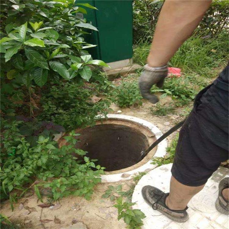 河道清淤施工 白山河道清淤公司 清理暗渠 河道 清理污水坑 上门服务