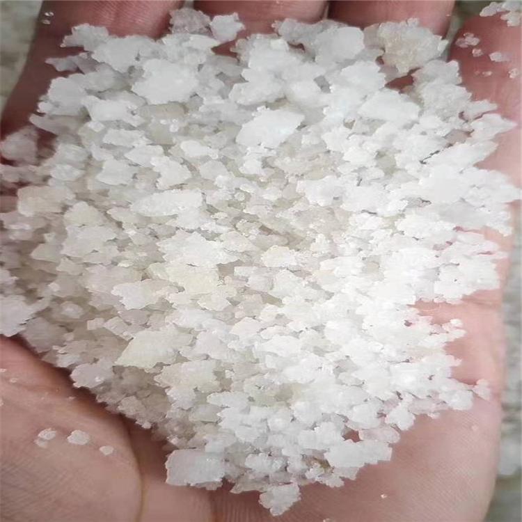 厂家销售 融雪剂批发 长春融雪剂厂家 大量供应 诚信报价