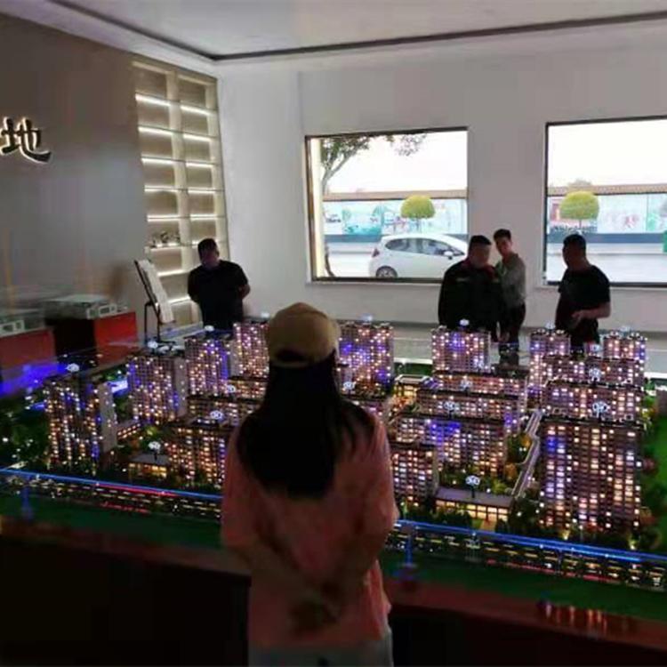 房地产沙盘模型	厂家直供	鼎信沙盘	房地产沙盘模型厂家	长期销售