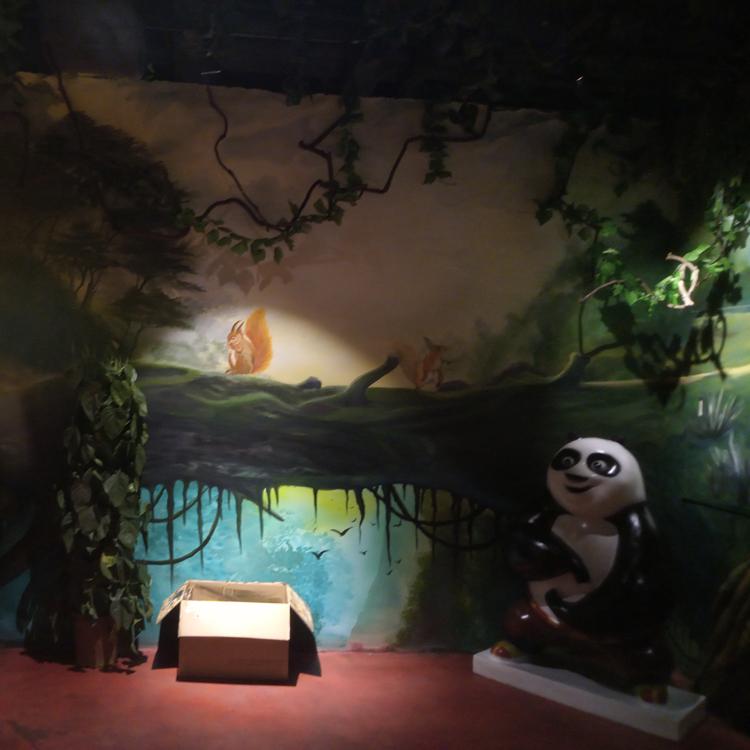 商场走廊手绘	优质厂家	风之谷彩绘	商场走廊手绘厂家	批发销售