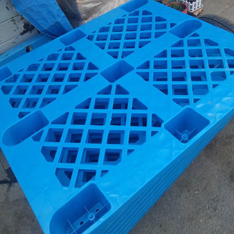 网格田字塑料托盘长春塑料托盘