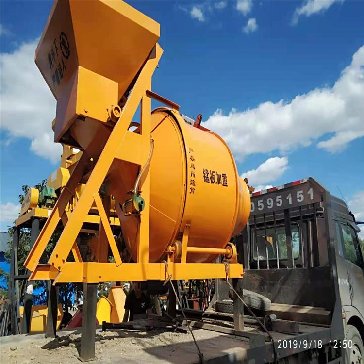 混凝土滚筒搅拌机 长春混凝土滚筒搅拌机出售租赁价格 修路盖房用水泥搅拌设备