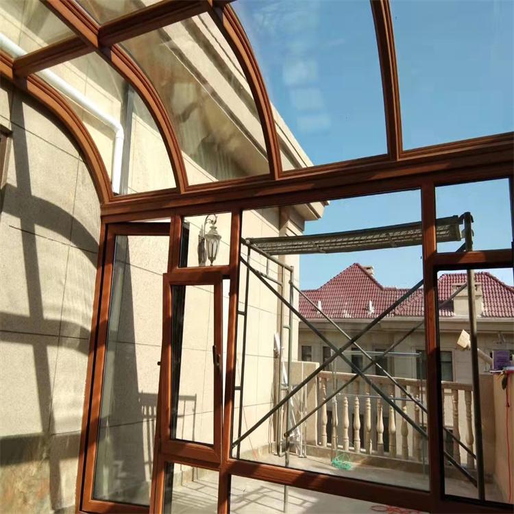 长春高档阳光房宏展窗业 材料好施工快 价格不贵