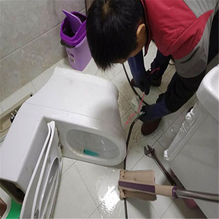 马桶疏通价格 长春马桶疏通公司电话 上门服务