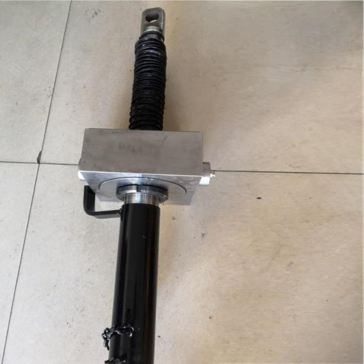 衬板破碎机配件 边护板 颊板 楔铁 压块 