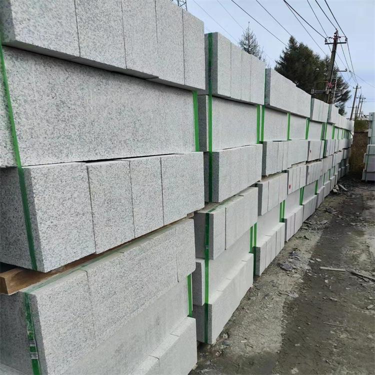 路沿石 现货供应 规格齐全 可按需切割加工 铭阳石材