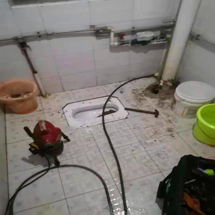 优质服务 快速到家 附近通下水 蹲便疏通  上门通厕所 厕所下水道疏通 通厕所电话 叁陆陆