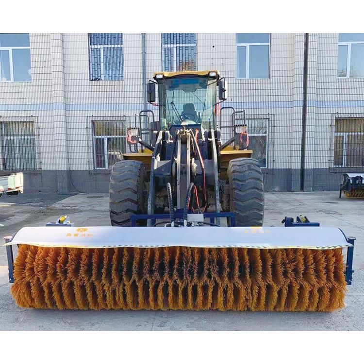 大型液压式扫雪辊刷 长春除雪机 扫雪速度快，质量可靠