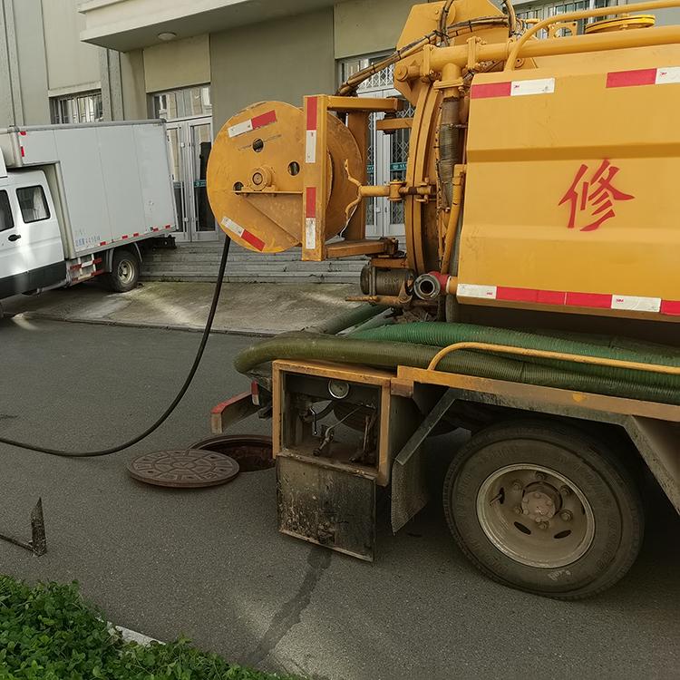 长春化粪池清理  鑫鸿管道 专业管道疏通公司  二道区污水池清理运输 价格优惠