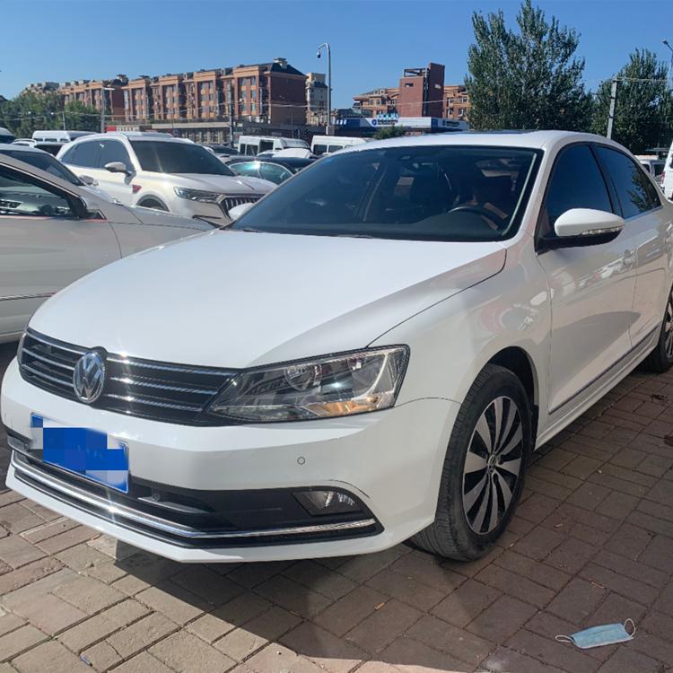 2016年速腾 大屏导航 自动挡天窗款 鑫君怡 长春二手车厂家