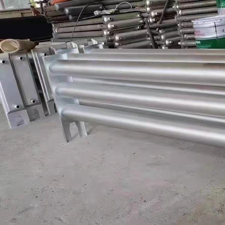 翅片暖气片	工厂直供	英俊暖气片	长春翅片暖气片厂家	供应信息